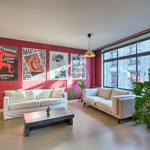  Appartement With Rooftop Terrace In The Heart Of België
